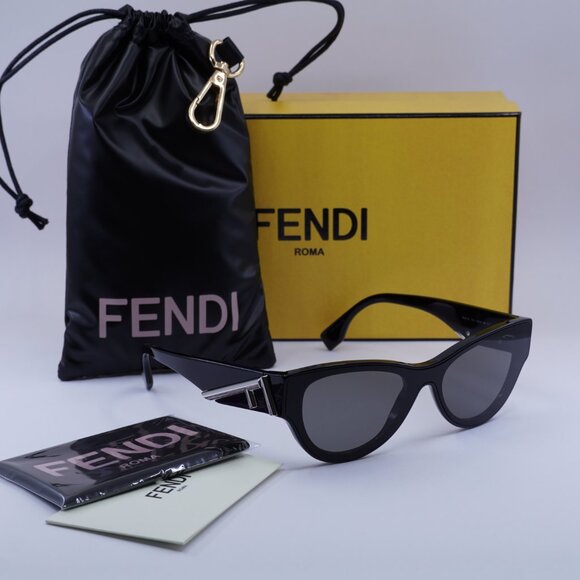 Fendi FE40135I 01A Cat Eye Sunglasses - Shiny Black/Smoke - Picture 6 of 11